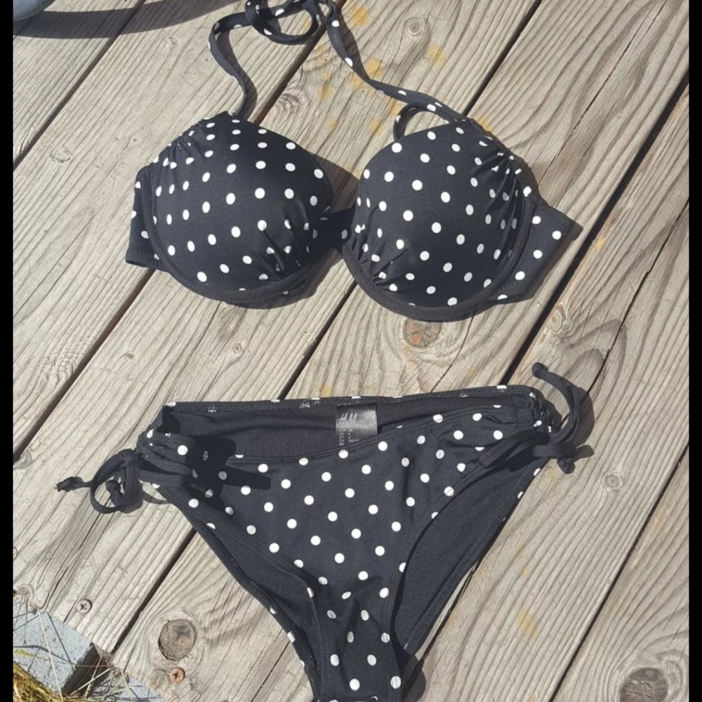 💙 2/$15 💙 H&M bikini